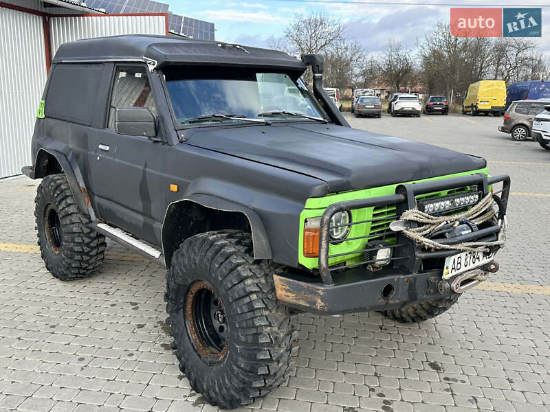 Внедорожник / Кроссовер Nissan Patrol 1999 в Коломые