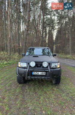 Внедорожник / Кроссовер Nissan Patrol 2002 в Житомире