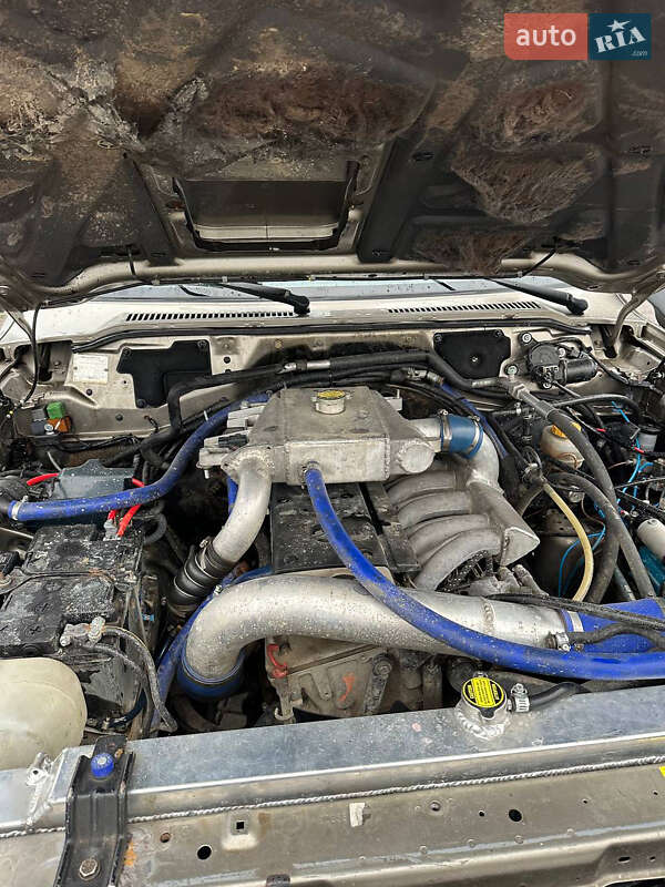 Внедорожник / Кроссовер Nissan Patrol 2000 в Тячеве