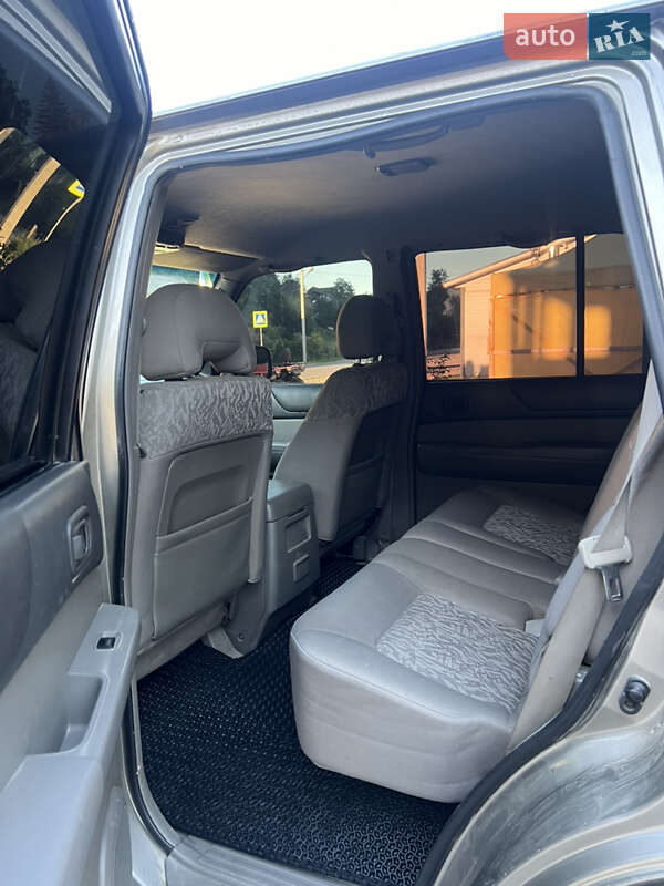 Внедорожник / Кроссовер Nissan Patrol 2000 в Верховине