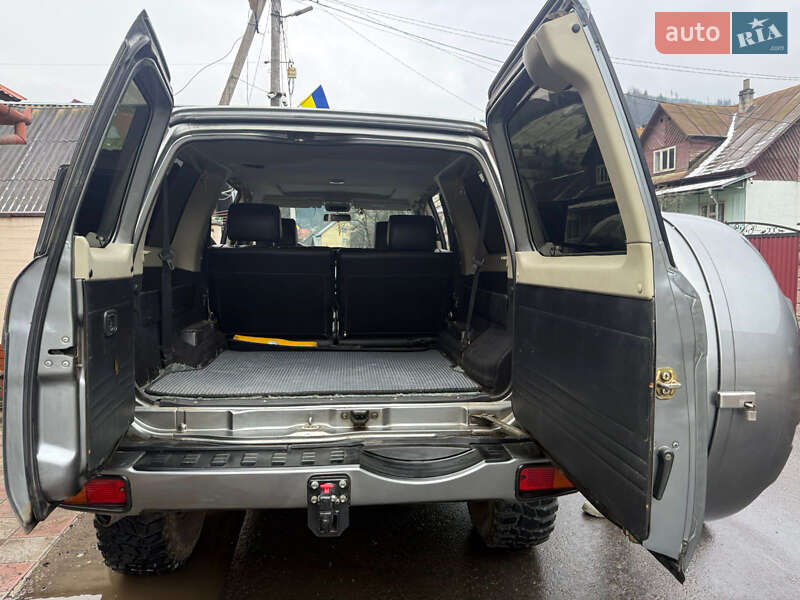 Внедорожник / Кроссовер Nissan Patrol 2005 в Рахове