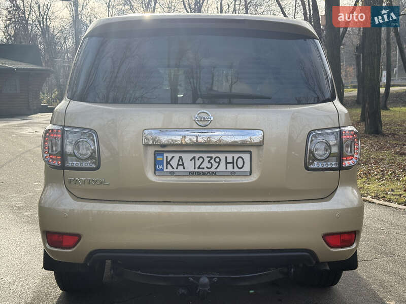 Внедорожник / Кроссовер Nissan Patrol 2011 в Киеве