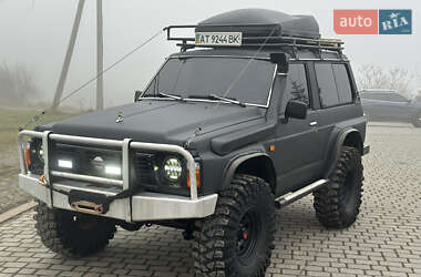 Внедорожник / Кроссовер Nissan Patrol 1993 в Ивано-Франковске