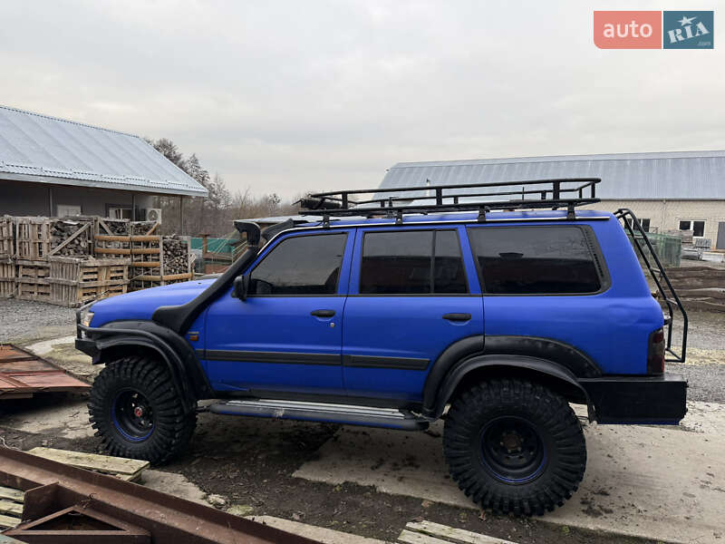 Позашляховик / Кросовер Nissan Patrol 1998 в Хмельницькому