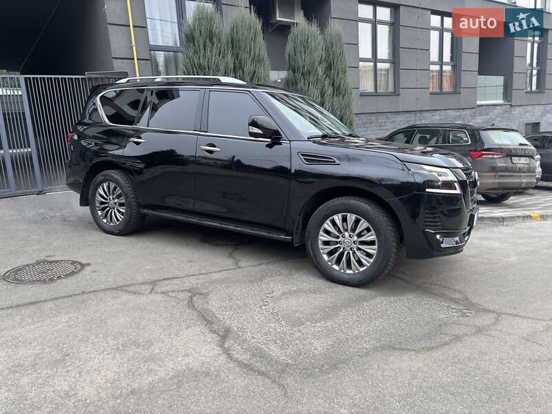 Внедорожник / Кроссовер Nissan Patrol 2013 в Киеве