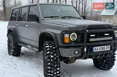 Внедорожник / Кроссовер Nissan Patrol 1996 в Надворной