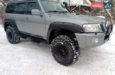 Позашляховик / Кросовер Nissan Patrol 2005 в Рахові