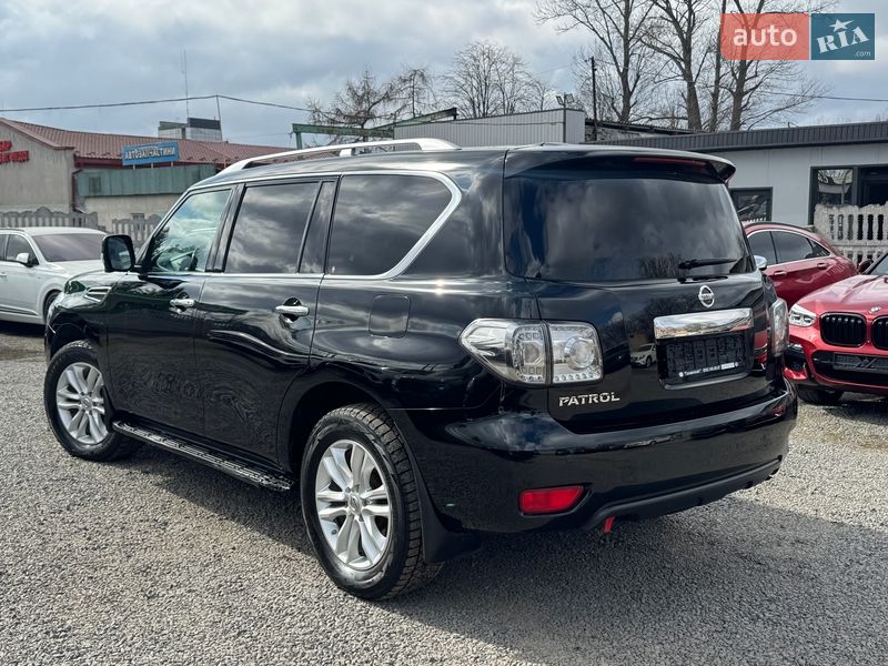 Внедорожник / Кроссовер Nissan Patrol 2011 в Тернополе