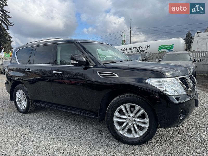 Внедорожник / Кроссовер Nissan Patrol 2011 в Тернополе