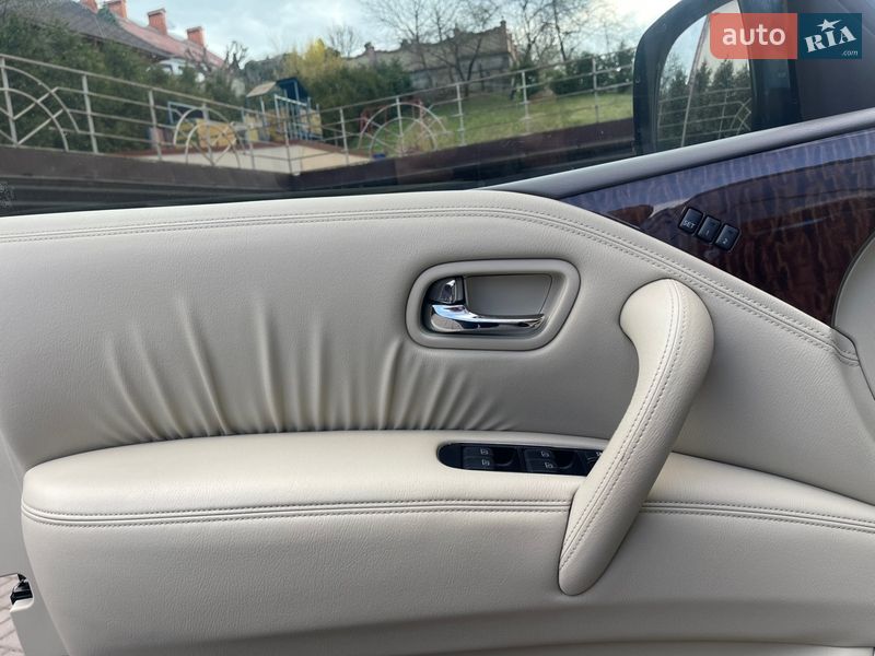 Внедорожник / Кроссовер Nissan Patrol 2011 в Черновцах