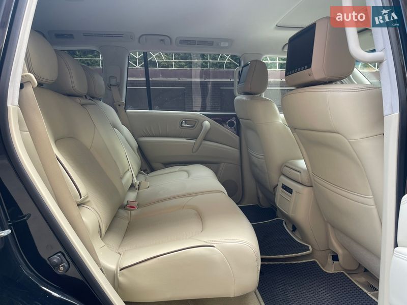 Внедорожник / Кроссовер Nissan Patrol 2011 в Черновцах