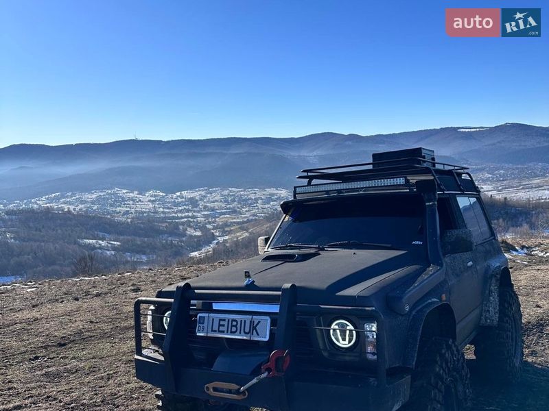Позашляховик / Кросовер Nissan Patrol 1992 в Івано-Франківську