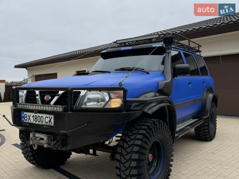 Внедорожник / Кроссовер Nissan Patrol 1998 в Хмельницком