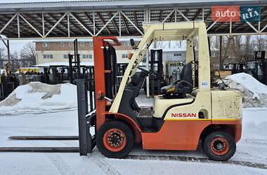 Вилочний навантажувач Nissan PH 2013 в Тернополі