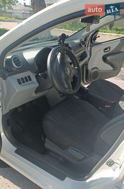 Хетчбек Nissan Pixo 2010 в Вінниці