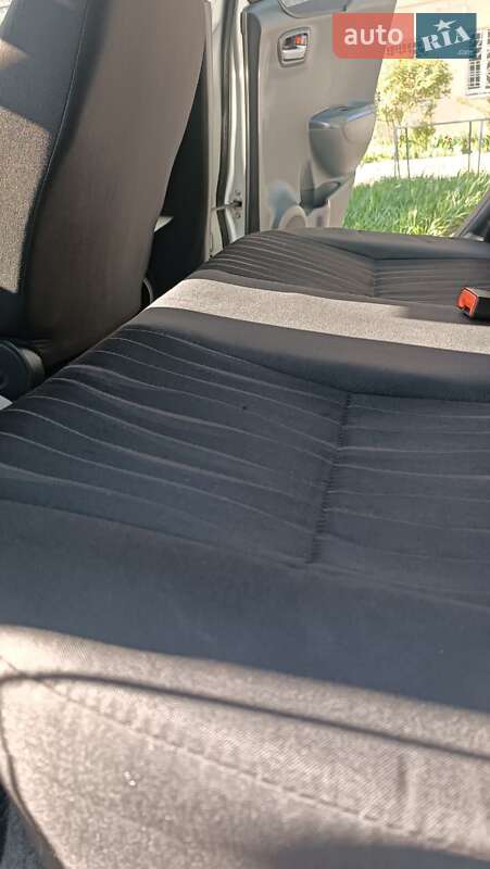 Хэтчбек Nissan Pixo 2010 в Виннице фото 23 Хэтчбек Nissan Pixo 2010 в Виннице