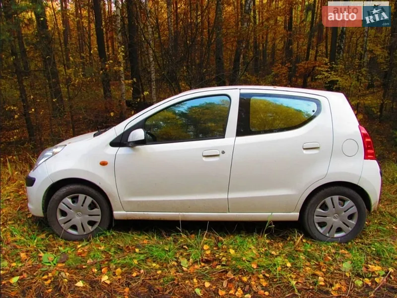 Nissan Pixo 2010