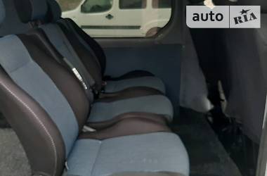 Вантажопасажирський фургон Nissan Primastar 2003 в 
