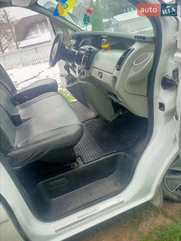Мінівен Nissan Primastar 2004 в Дунаївцях