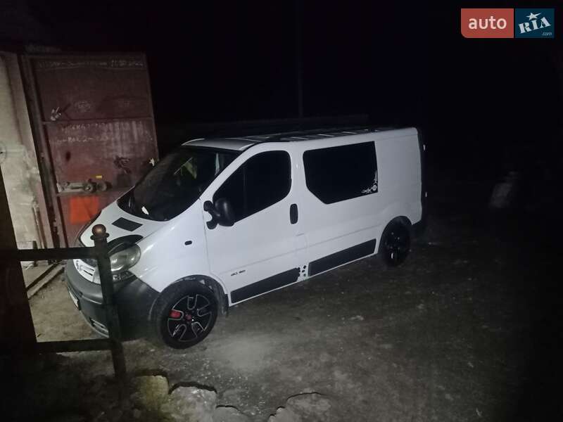 Мінівен Nissan Primastar 2004 в Дунаївцях