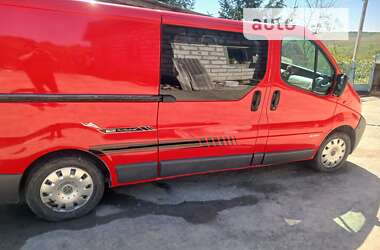 Минивэн Nissan Primastar 2005 в 