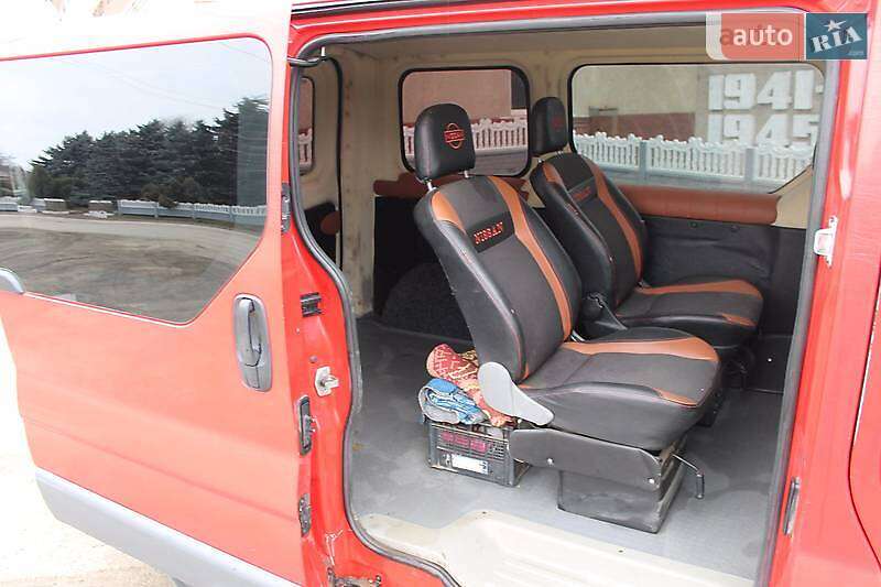 Мінівен Nissan Primastar 2004 в Чернівцях