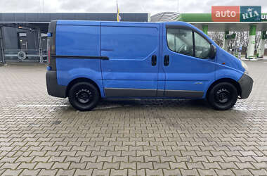 Грузовой фургон Nissan Primastar 2004 в 