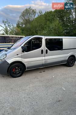 Грузовой фургон Nissan Primastar 2006 в 