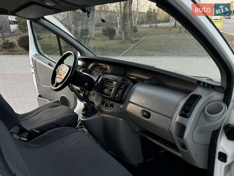 Минивэн Nissan Primastar 2006 в Львове