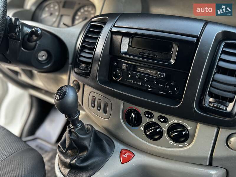 Минивэн Nissan Primastar 2006 в Львове