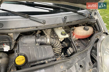 Грузовой фургон Nissan Primastar 2007 в 