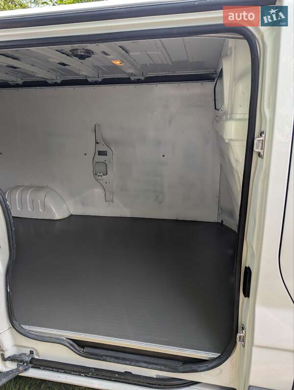 Грузовой фургон Nissan Primastar 2014 в Ровно