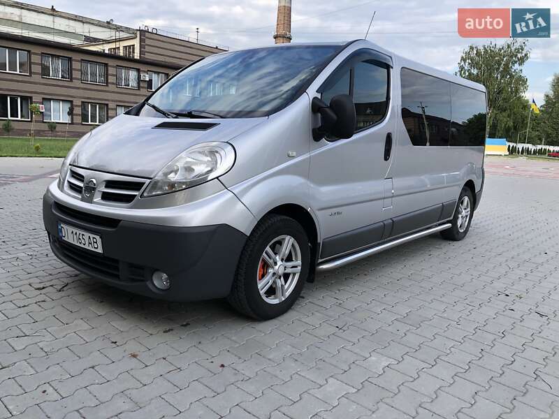 Минивэн Nissan Primastar 2014 в 