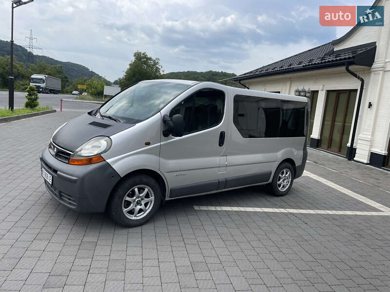 Nissan Primastar 2003