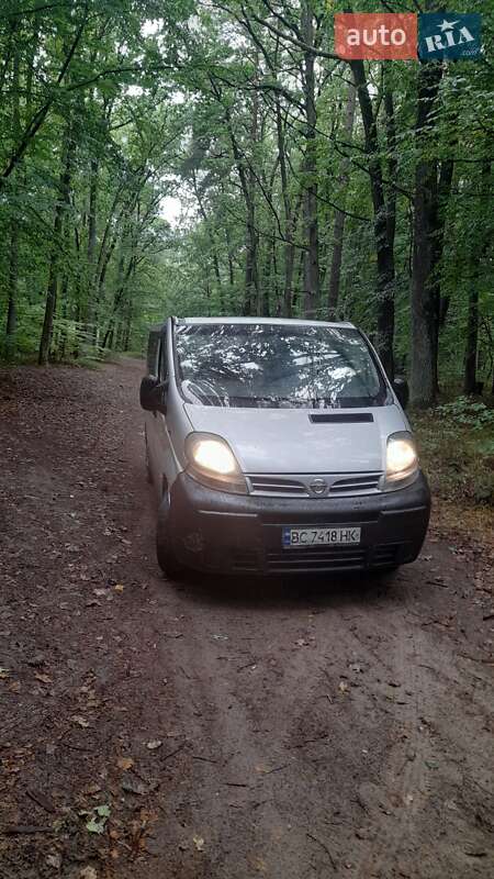 Nissan Primastar 2005