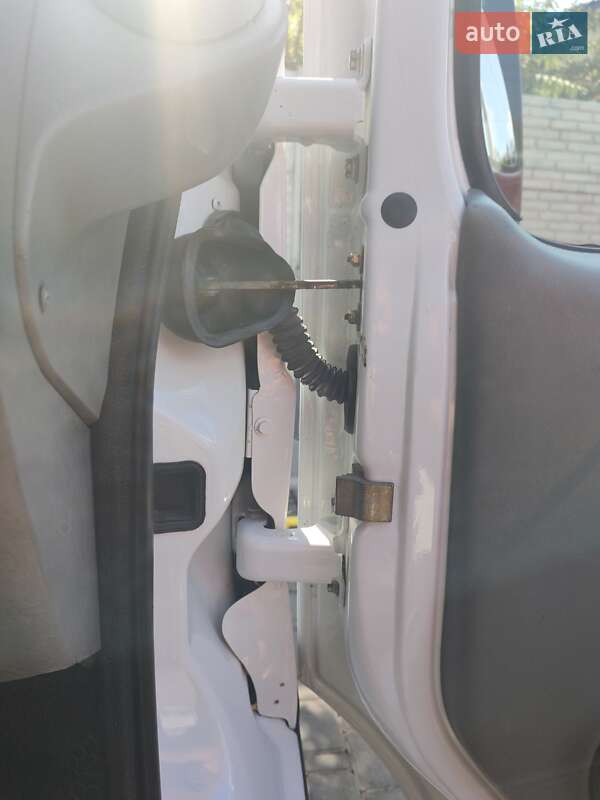 Мінівен Nissan Primastar 2007 в Одесі