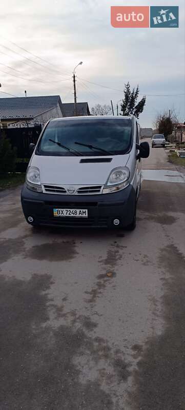 Вантажний фургон Nissan Primastar 2004 в 