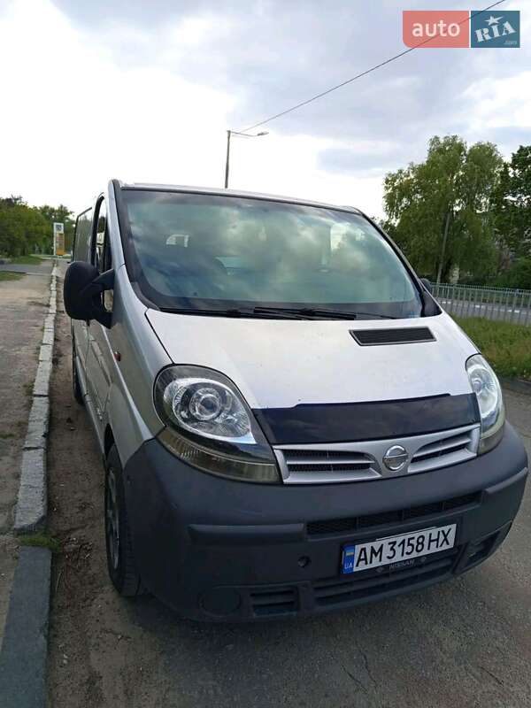 Вантажний фургон Nissan Primastar 2004 в Житомирі