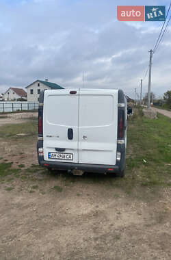 Вантажний фургон Nissan Primastar 2006 в 