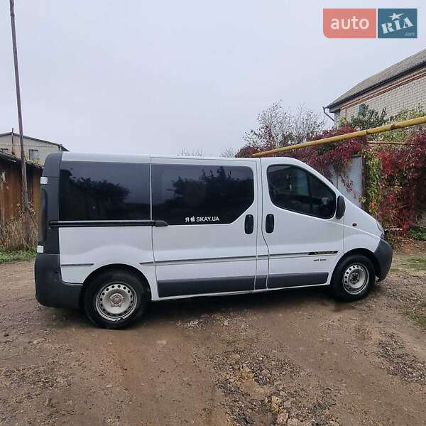 Мінівен Nissan Primastar 2004 в Одесі фото 11 Мінівен Nissan Primastar 2004 в Одесі