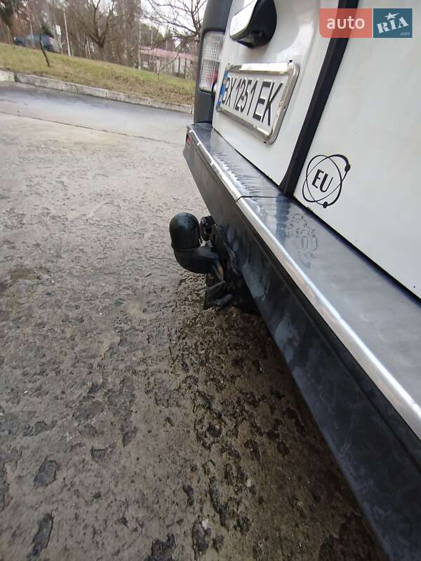 Минивэн Nissan Primastar 2008 в Нетешине