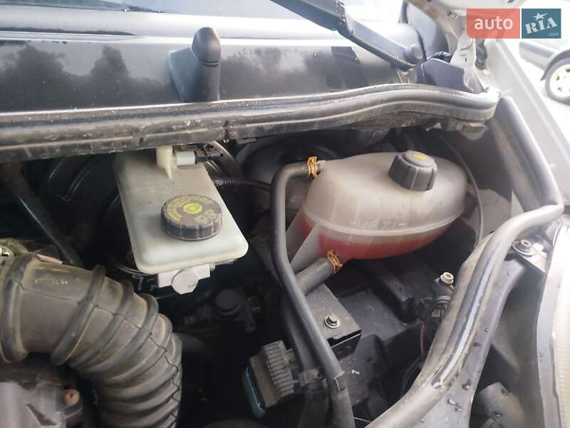 Минивэн Nissan Primastar 2008 в Нетешине