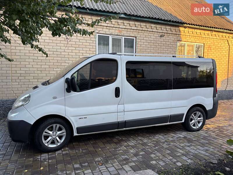 Седан Nissan Primastar 2007 в Олександрії