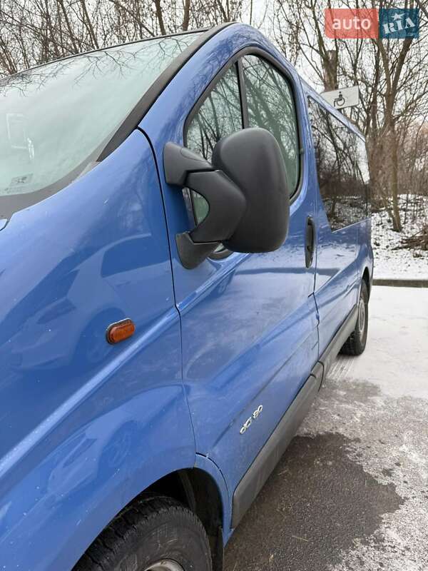 Мінівен Nissan Primastar 2003 в Кам'янець-Подільському