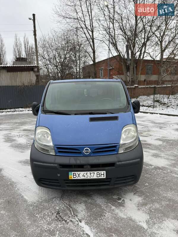 Мінівен Nissan Primastar 2003 в Кам'янець-Подільському