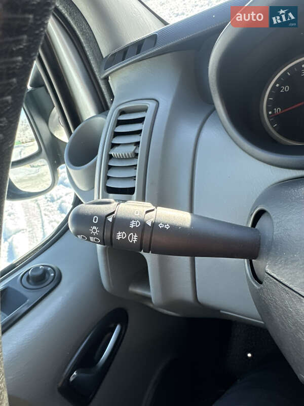 Минивэн Nissan Primastar 2013 в Полтаве фото 28 Минивэн Nissan Primastar 2013 в Полтаве