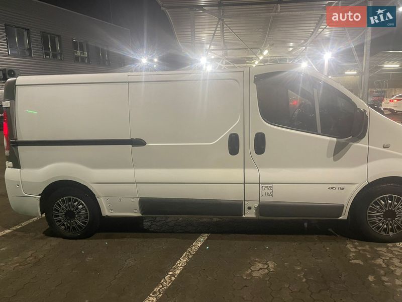 Грузопассажирский фургон Nissan Primastar 2012 в Киеве