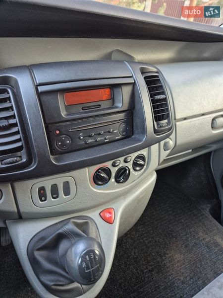 Грузовой фургон Nissan Primastar 2009 в Львове