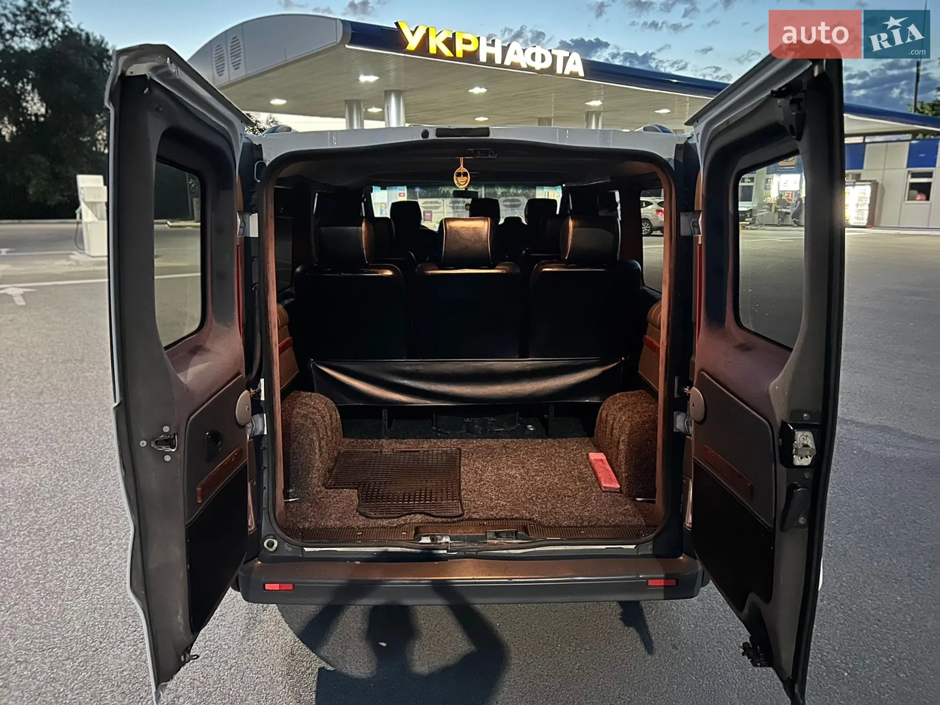 2011 Nissan Primastar - мініатюра 18