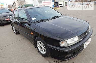 Седан Nissan Primera 1994 в Николаеве